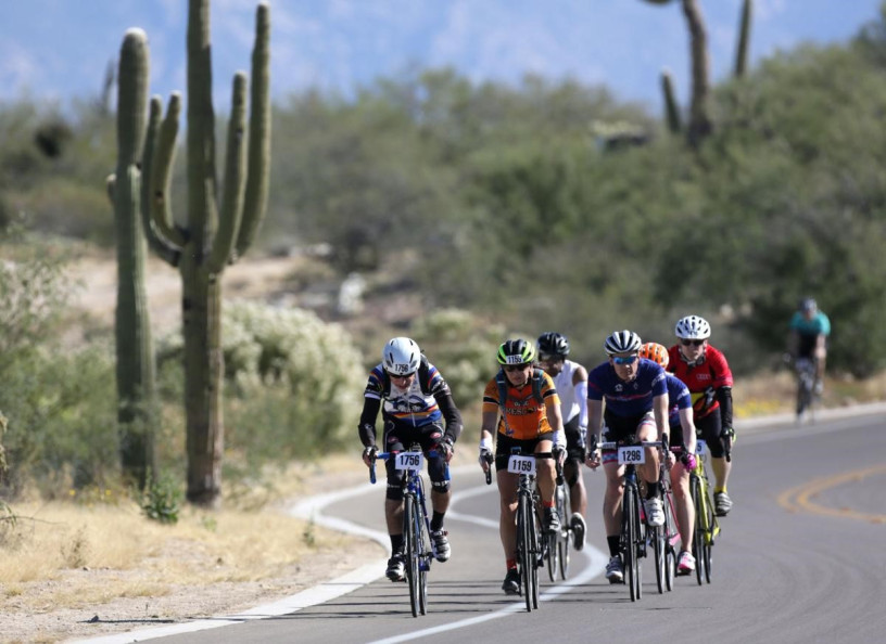 road cyclists at El Tour de Tucson