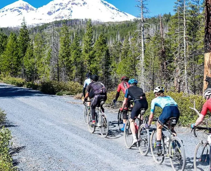Riders on Oregon Trail Gravel Grinder