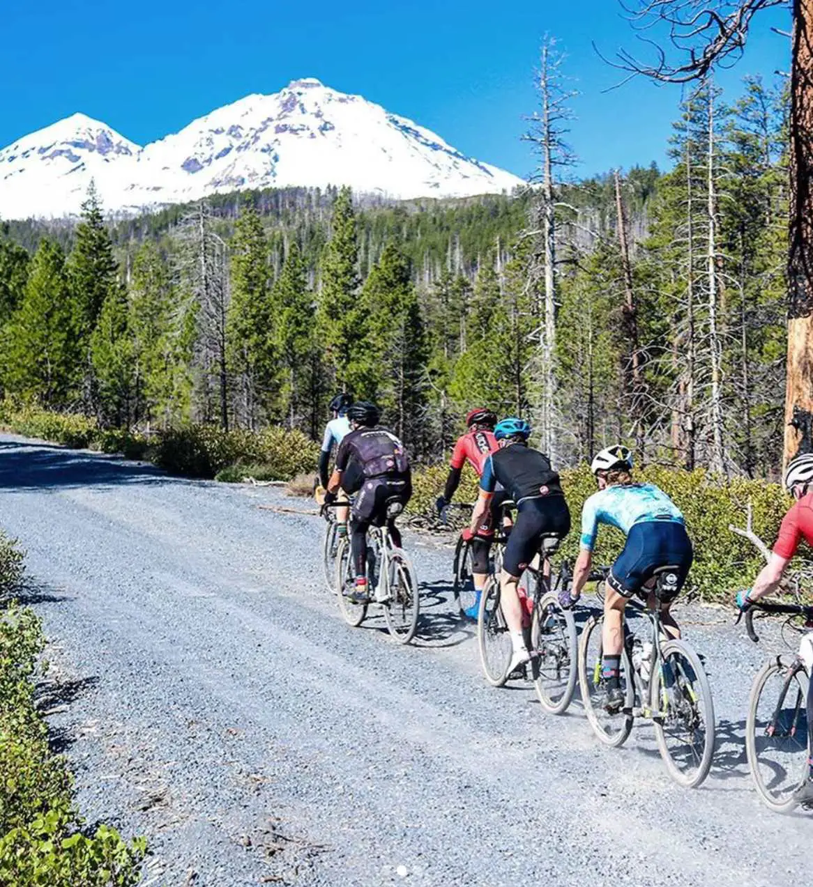 Riders on Oregon Trail Gravel Grinder