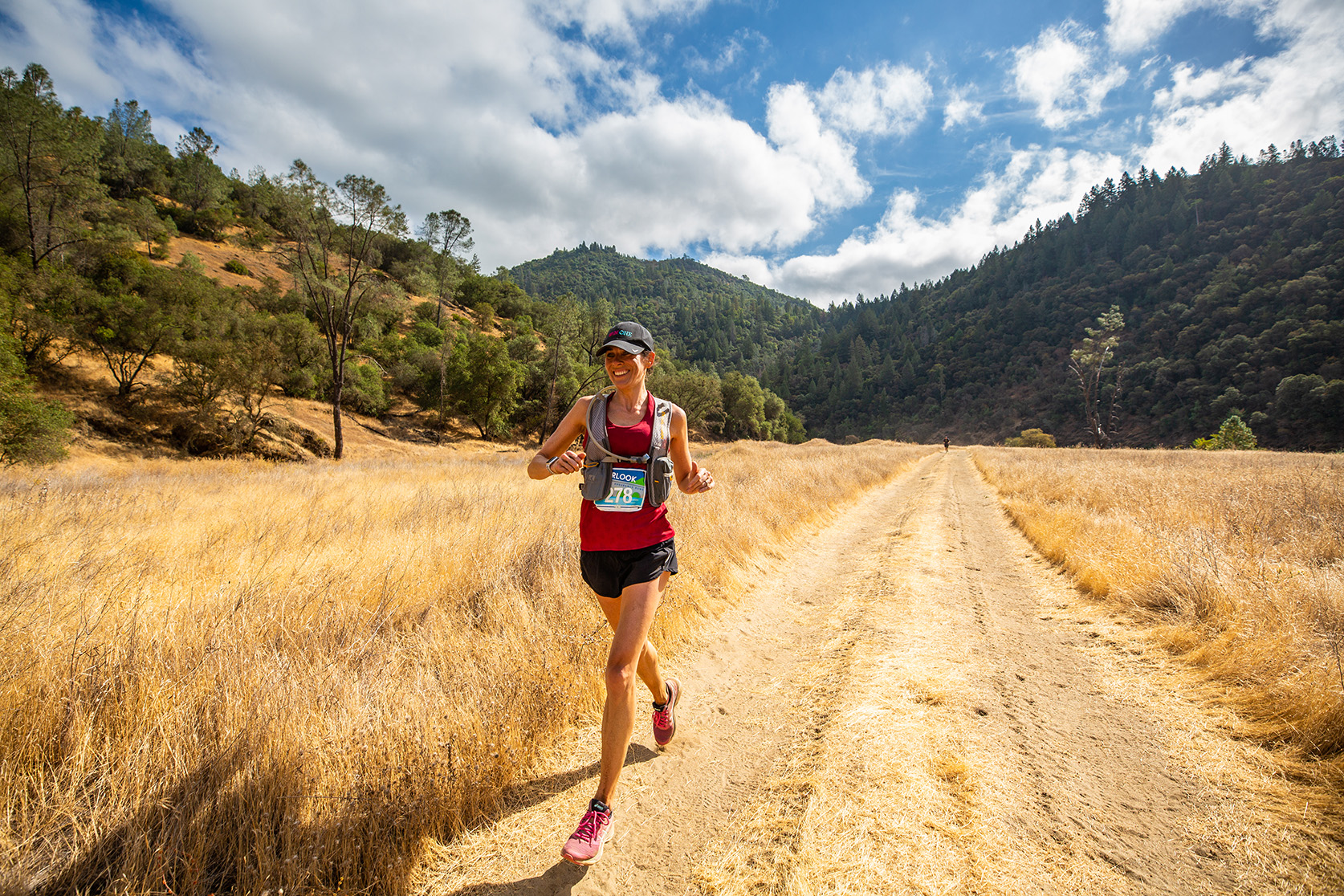 trail runner at Canyons Endurance Runs by UTMB