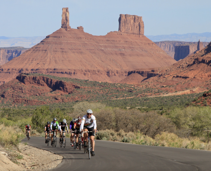 cyclists at gran fondo moab