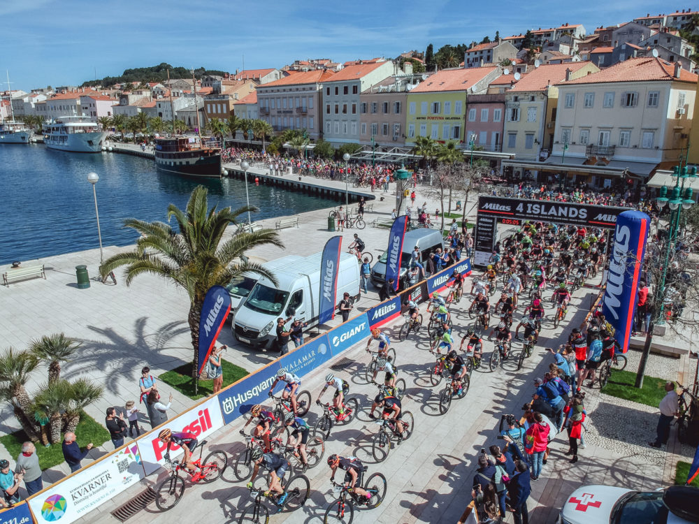 DCIM/100MEDIA/DJI_0413.JPG Port start of 4 Islands Croatia