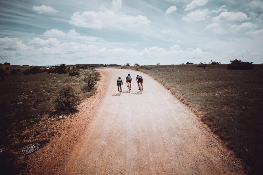 Gravel riders on Wish One Gravel Course