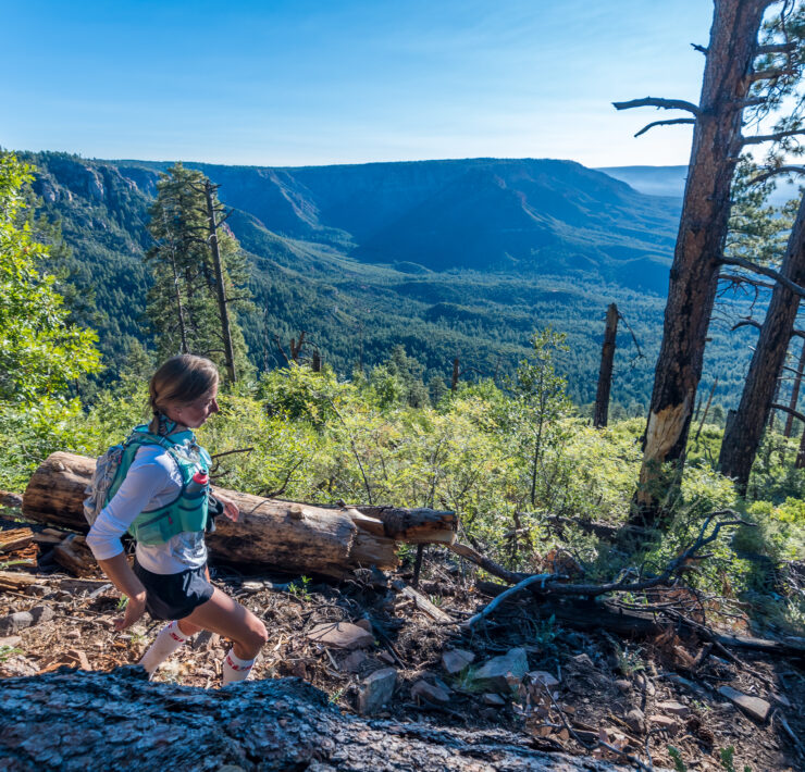 trail runner at mogollon monster 100